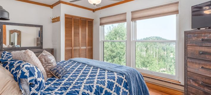 Brian Head Ski Condo, 2 Bed, 2 Bath, Pool, Jacuzzi,  Main Building, Elevator Hotéis em Brian Head
