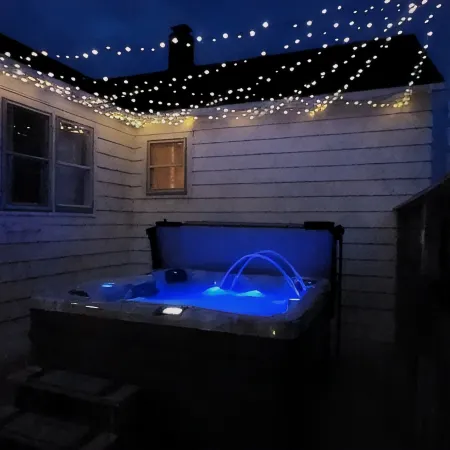 Hot Tub House Kipling Cottages Deck Fire Pit 2 Bed 1 Bath Smart TVs WiFi Sleep 6