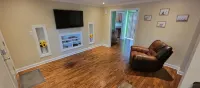 Cardinal Cottage - 2 bedroom cozy home - 2-Star