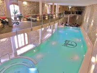 Hotel & Spa Wasserschloss Westerburg - Pools