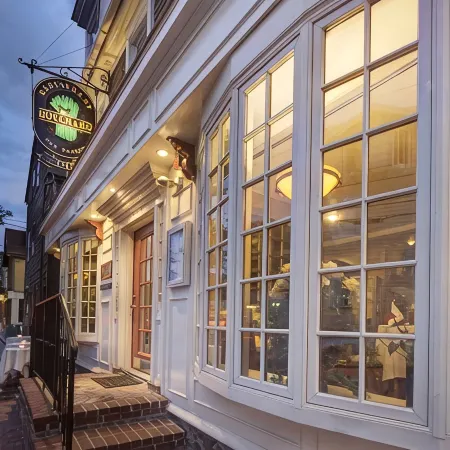 Bouchard Restaurant & Inn