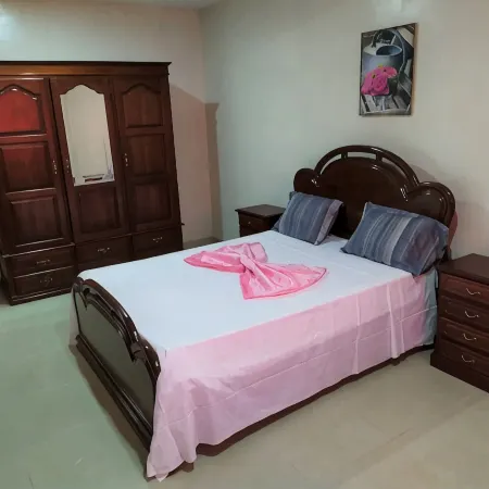 Casa Cabral : Big Apartment next to the beach