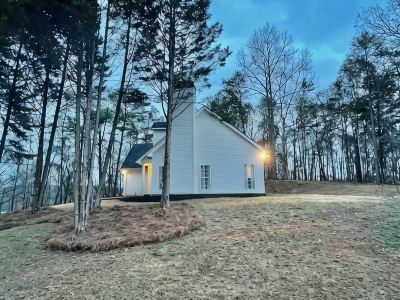 Lake Lanier House 1