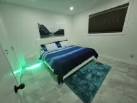 Classy and Modern Suite 10 Minutes Away from City Center Các khách sạn ở 