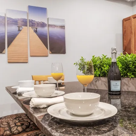 Okanagan Lakeview Oasis, 2 Bed, 2 Bath, Sleeps 6