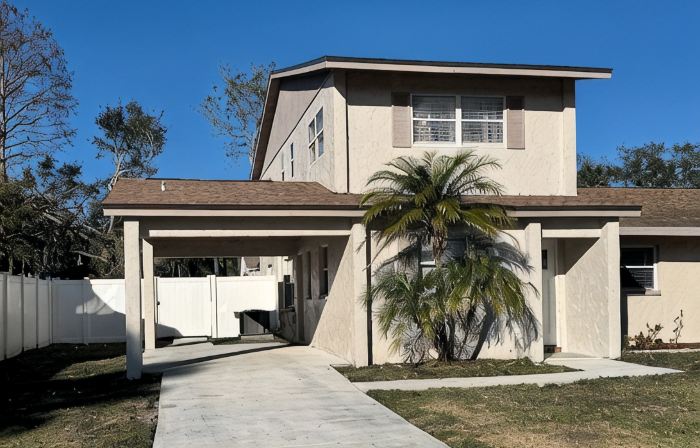 Charming  Two bedroom house near Beaches and Tampa Bay attractions.