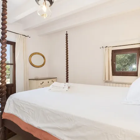 Villa With Private Pool with Sea Views . Homely traditional majorcan house Hotels in Deia