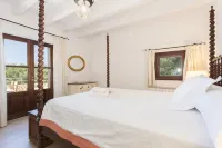 Villa With Private Pool with Sea Views . Homely  traditional majorcan house