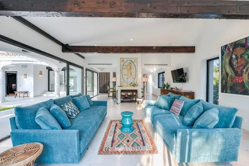 All About Villa Jori - Villas