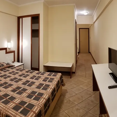 Lord Plaza Hotel