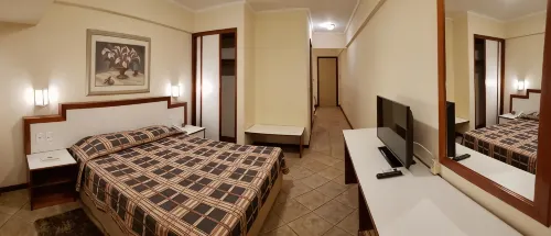 Lord Plaza Hotel - parking