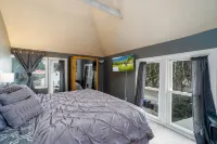 Trendy Dwntn Loveland Condo-Pets Welcome- Close to Rocky Mountain National Park! - 4-Star