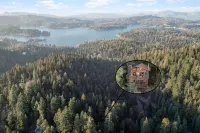 Cozy Treehouse with Lake View of Lake Arrowhead - 5 min from Village and Skypark - Alphydda
