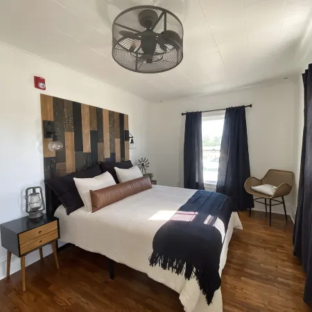 Remodeled Historical Home In Bourbonnais.