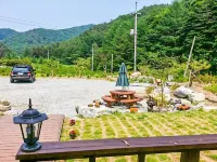 Wonju Gamaksan Hwangtobang Pension Hotels near Baeglyeonsa