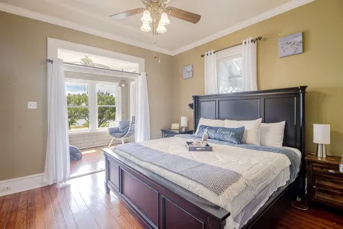 Beautiful Beach House sleeps 12 - 3-نجوم
