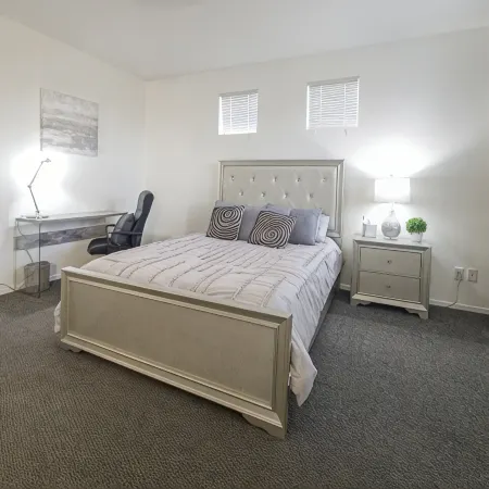 Tempe townhouse 5-10 min to ASU/Airport/Scottsdale