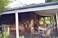 Cox's Cottage in the Hawkesbury Valley - บ้านพักหลังเล็ก