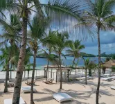 Barracuda Inn Resort - Beach