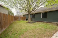 2 King Beds in This Relaxing Home on the Greenbelt. - Pools