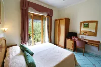 Hotel Savoia Sorrento - Barer