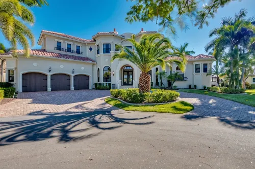 Gulf Access Canal - Heated Pool & 2 Spas - Theatre  - Rooftop Overlook Firepit - 5-Star