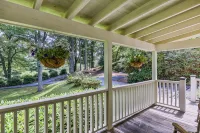 1937 Cabin Near Lake Glenville - 50 Acre Estate - Private Hike & Views! - WiFi