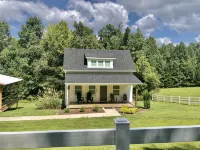 Cottage Retreat at Center Hill Lake, Four Seasons, Smithville, TN - 3성급