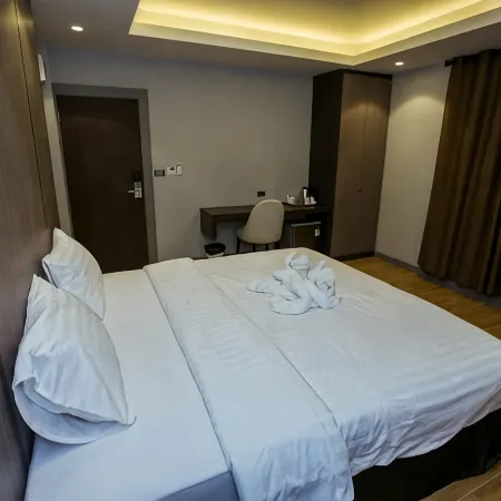 The Bed Hotel 101