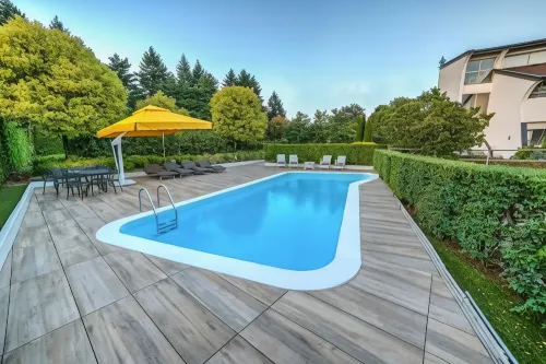 Cardano Hotel Malpensa - piscina