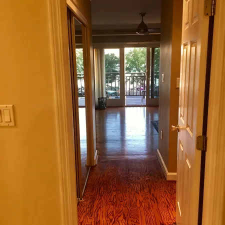 Spacious Riverfront Townhome Directly Across from Downtown Louisville