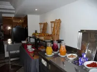 Hotel Kamal City Center - Morgenmad
