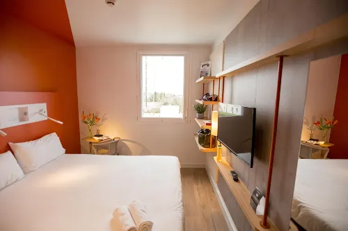 Ibis Budget Cherbourg la Glacerie - 2 ดาว