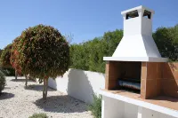 Fabulous 3 Bed 3 Bath Villa With Large heated 10M Pool .Heating extra charge - Homestays