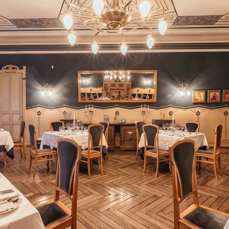 Villa Ammende Restaurant and Hotel