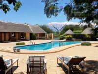 AA Lodge Amboseli - parking