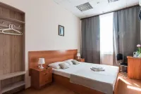 Biznes Turist Hotel - 2-Star