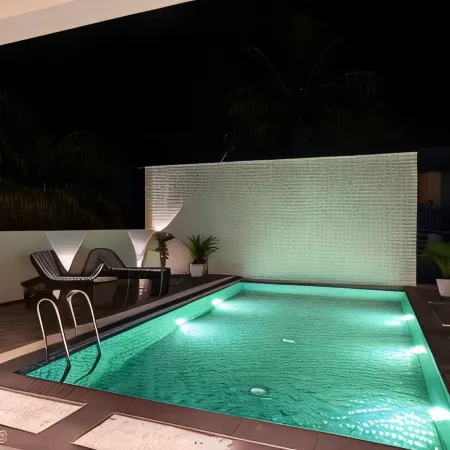 Bedzzz Xclusiv Morjim, Goa by Leisure Hotels