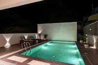 Bedzzz Xclusiv Morjim, Goa by Leisure Hotels - Beach