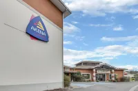Akena Relais Bordeaux Sud La Brède Hôtels à : Martillac
