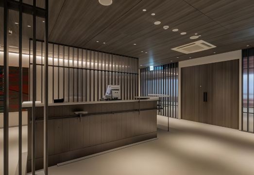 3. 라마다플라자 바..