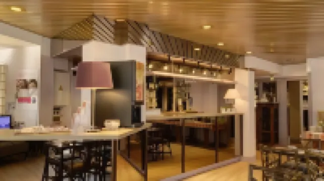 호텔 더 오리지널스 드 로름 에브루 (구 인터-호텔)