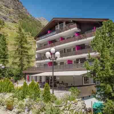 Arca Aparthotel & Spa Hotel Exterior