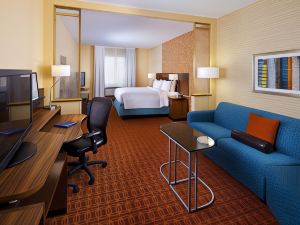 Fairfield Inn & Suites Houston Hobby Airport