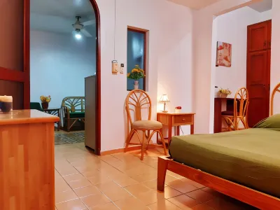 Aparta Hotel Casa Clara Hotels in 