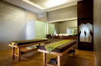 JS Luwansa Hotel & Convention Center - Spa