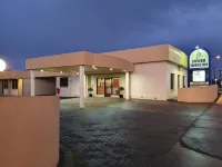 Tower Motor Inn Hotels near Blue Lake