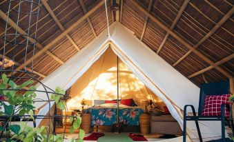 ECO-TREEHOUSE GLAMPING SERVICES