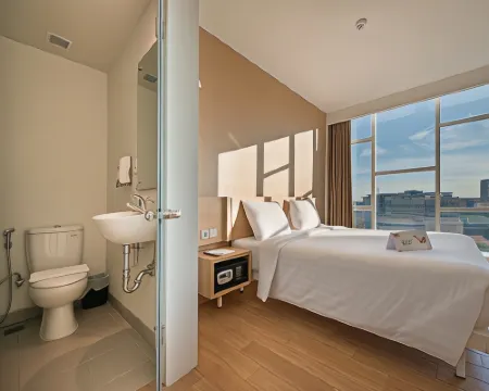 Whiz Prime Hotel Hasanuddin Makassar Hotels in Makassar
