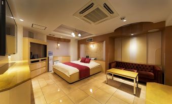 Hotel Luna Ikeda (Adult Only)